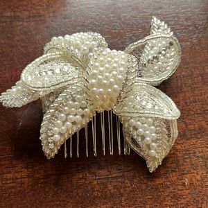 Bridal hair comb